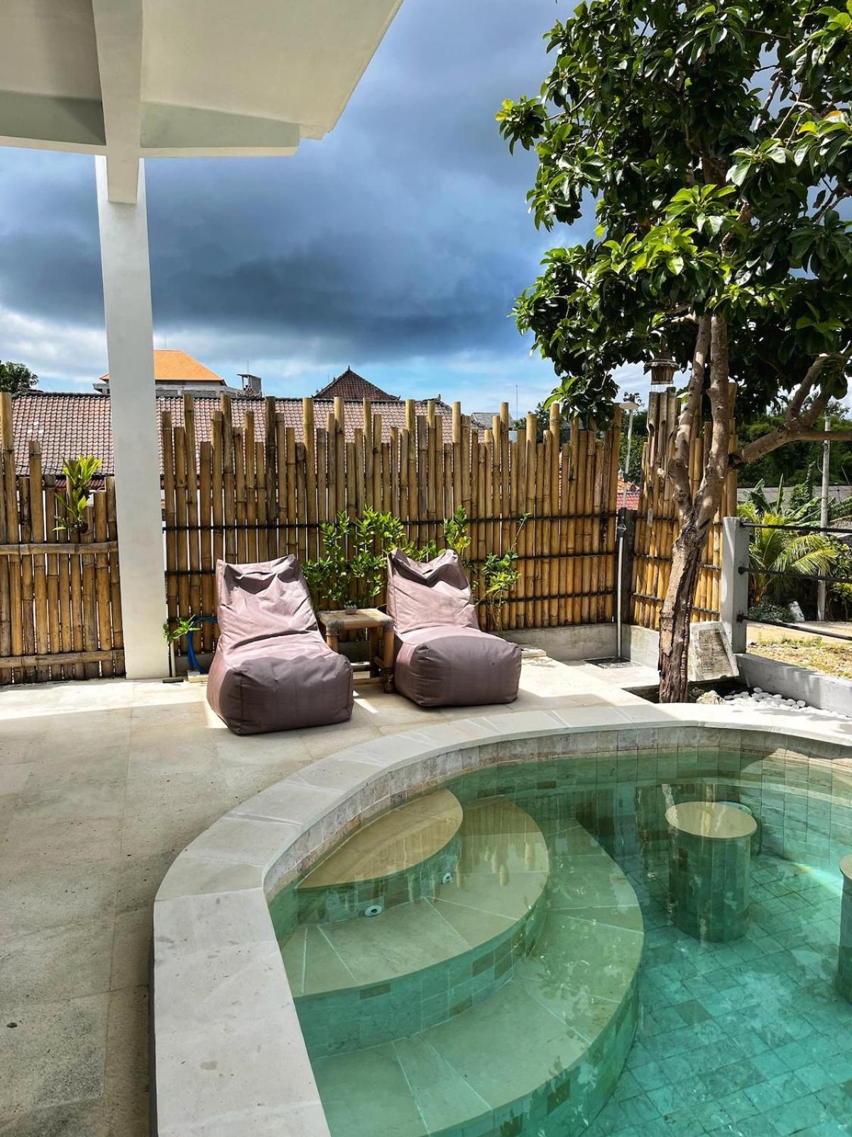 Villa De La Rose 1 Bedroom Ungasan Eksteriør billede