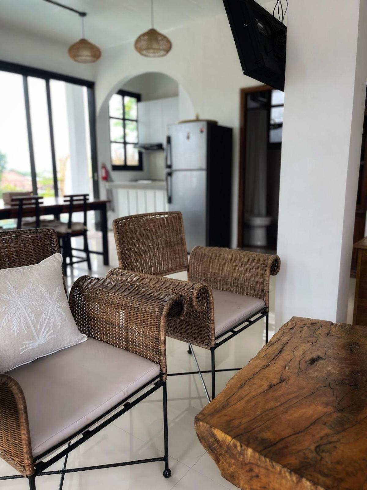 Villa De La Rose 1 Bedroom Ungasan Eksteriør billede